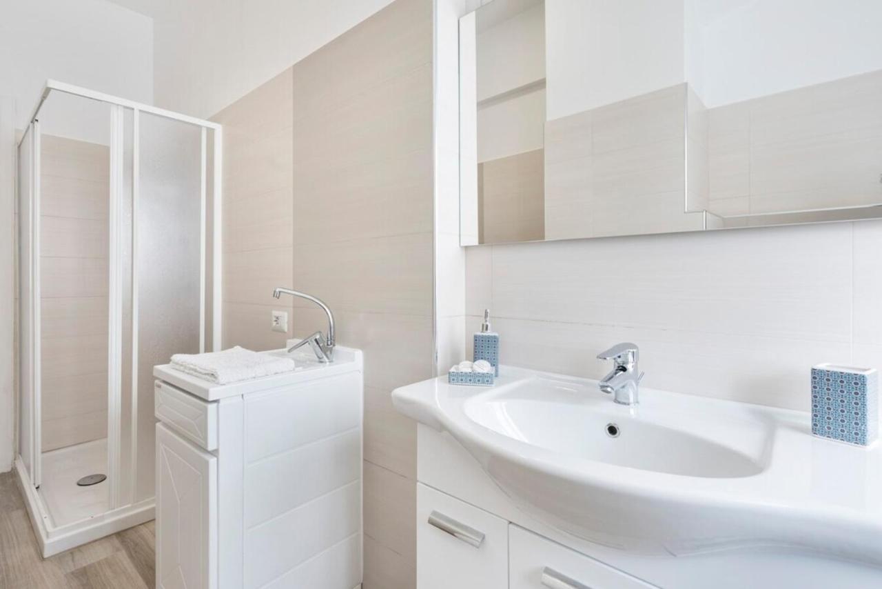 Appartamento Regina Luxury Flat Roma Esterno foto