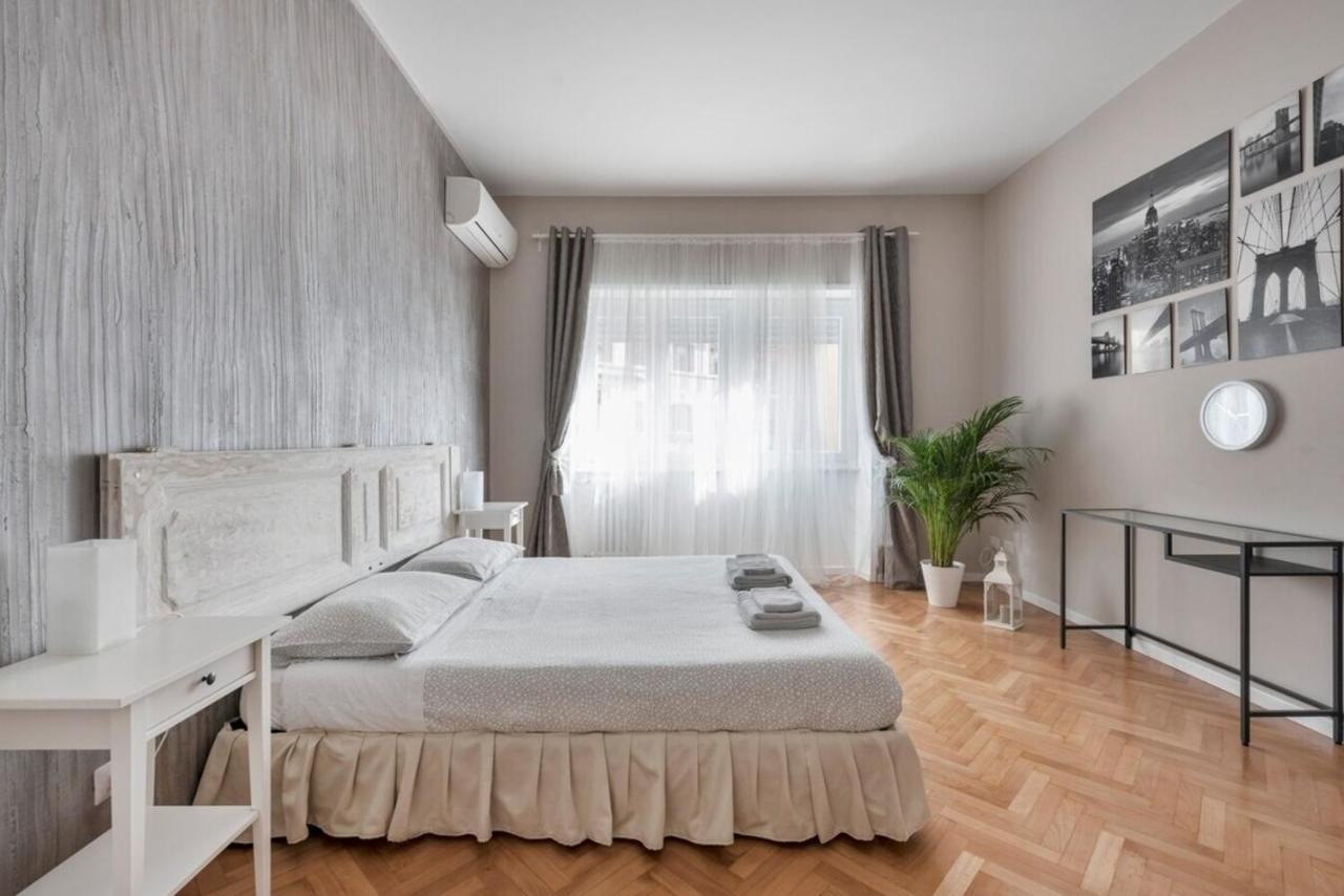 Appartamento Regina Luxury Flat Roma Esterno foto