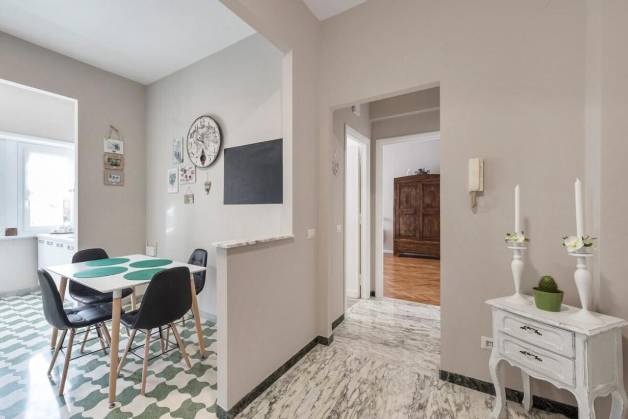 Appartamento Regina Luxury Flat Roma Esterno foto