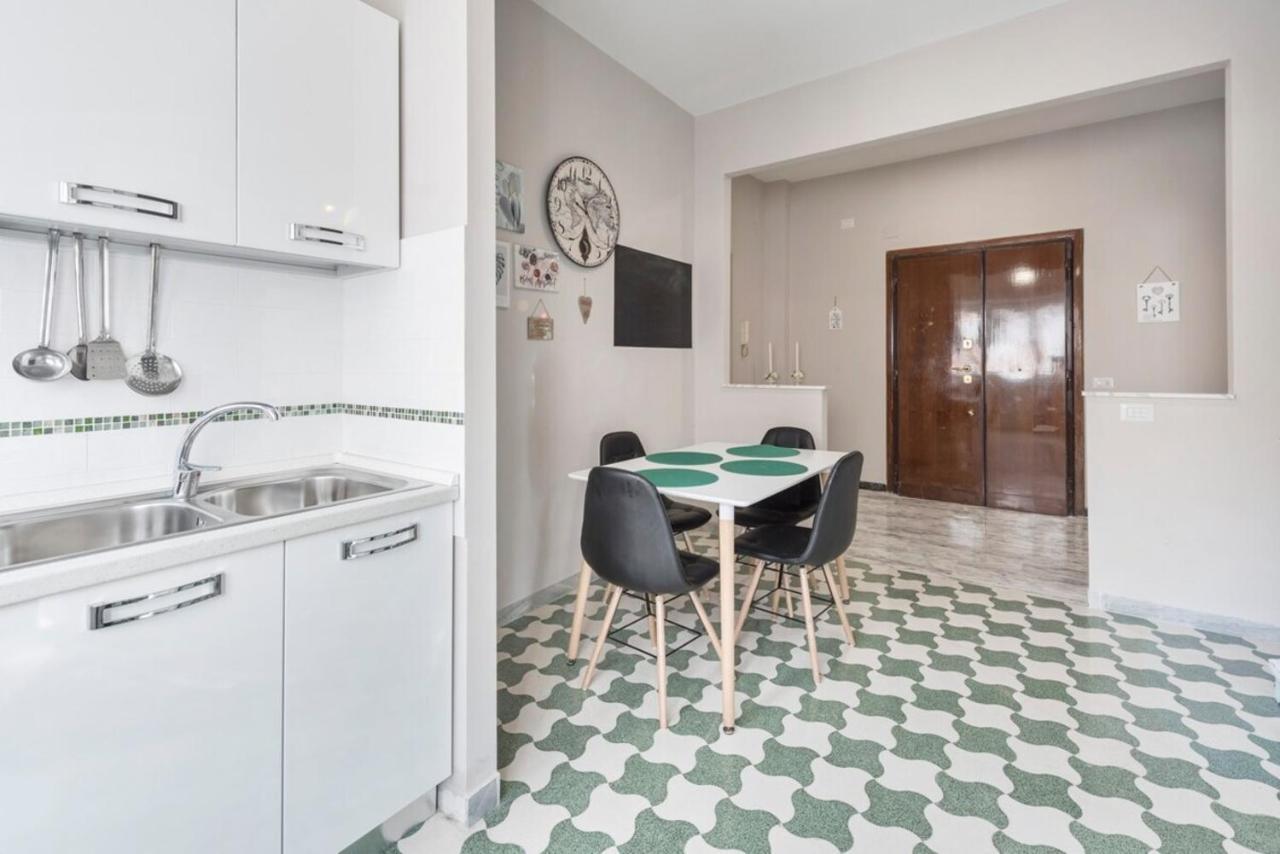 Appartamento Regina Luxury Flat Roma Esterno foto
