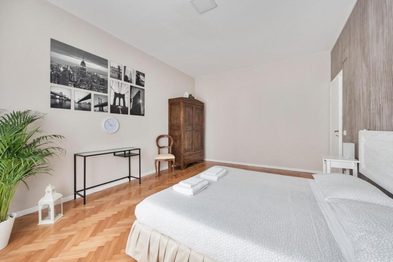 Appartamento Regina Luxury Flat Roma Esterno foto